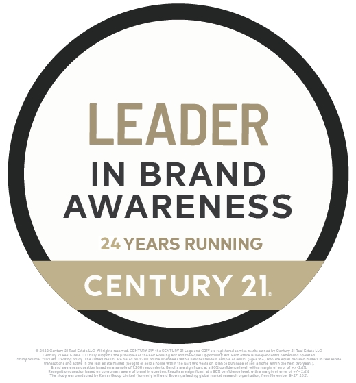 2021-Millward-Brown-Kantar_Social-Media_Badge_Leader1 (4)